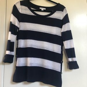 New York & Company sweatshirt